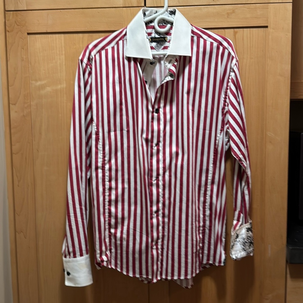 Bespoke men’s button up Large